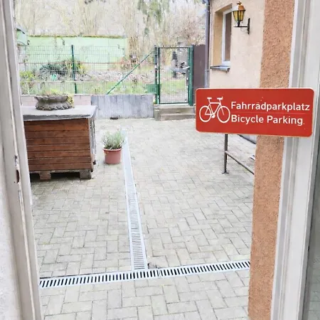Апартаменты Direkt Am Bahnhof Mit Dachterasse Ланштайн